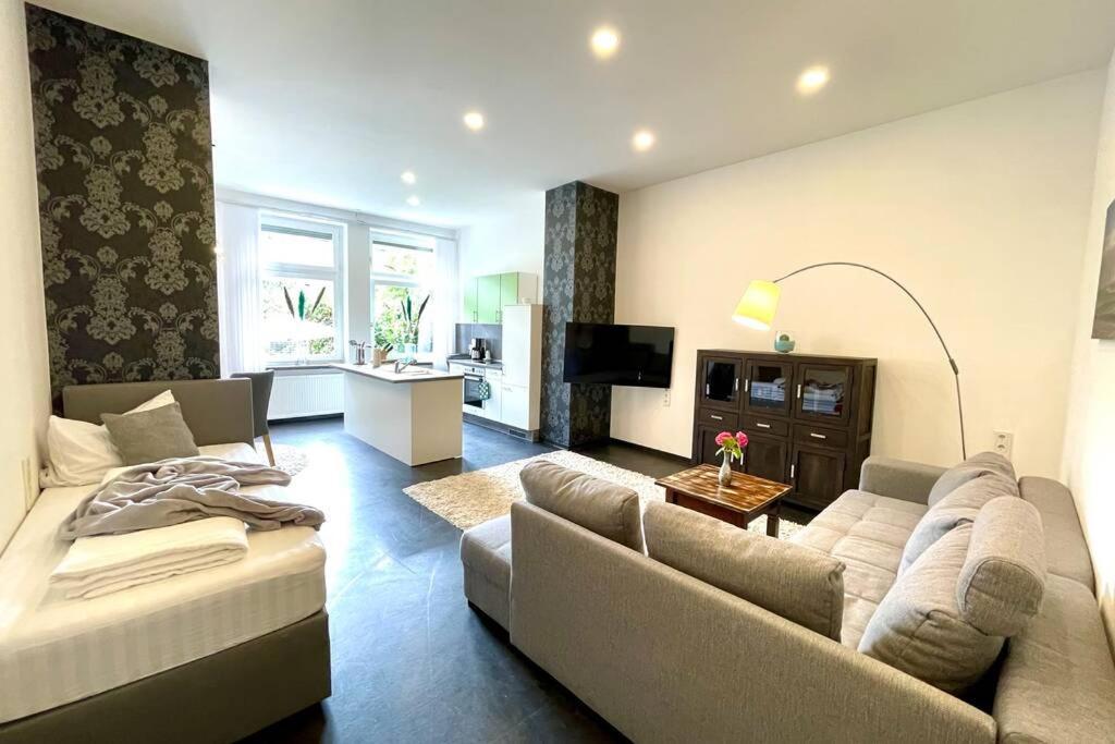 Villa Einhorn: Altstadt Loft Mit Privater Terrasse Goslar Exterior foto