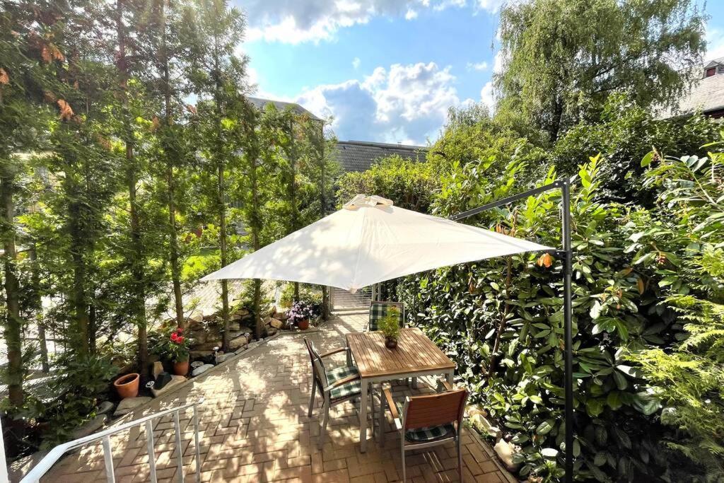 Villa Einhorn: Altstadt Loft Mit Privater Terrasse Goslar Exterior foto